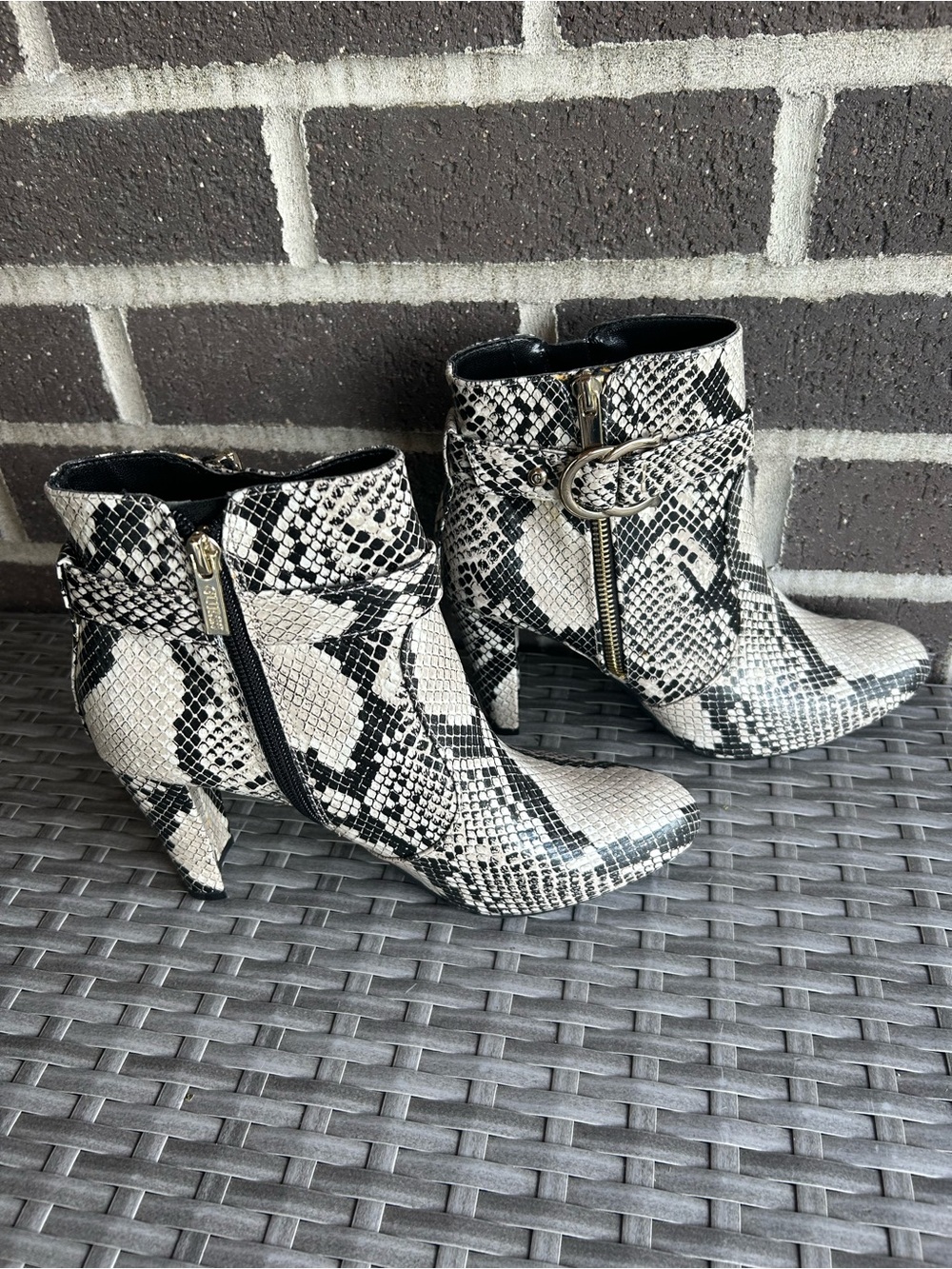 Guess Snake-Print Ankle Booties in Black & White - Size 7 1/2